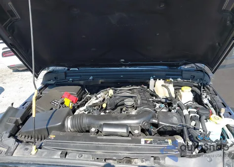 2022 Jeep Gladiator Willys Sport 4X4 z USA, uszkodzony, nr VIN 1C6HJTAG7NL135681